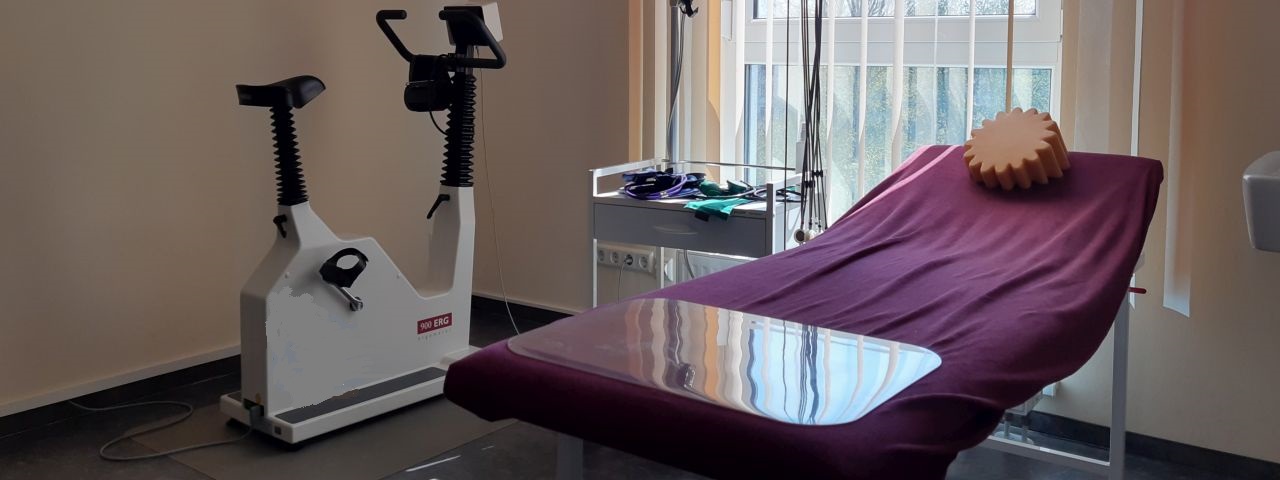 Diagnostikraum mit Ergometer